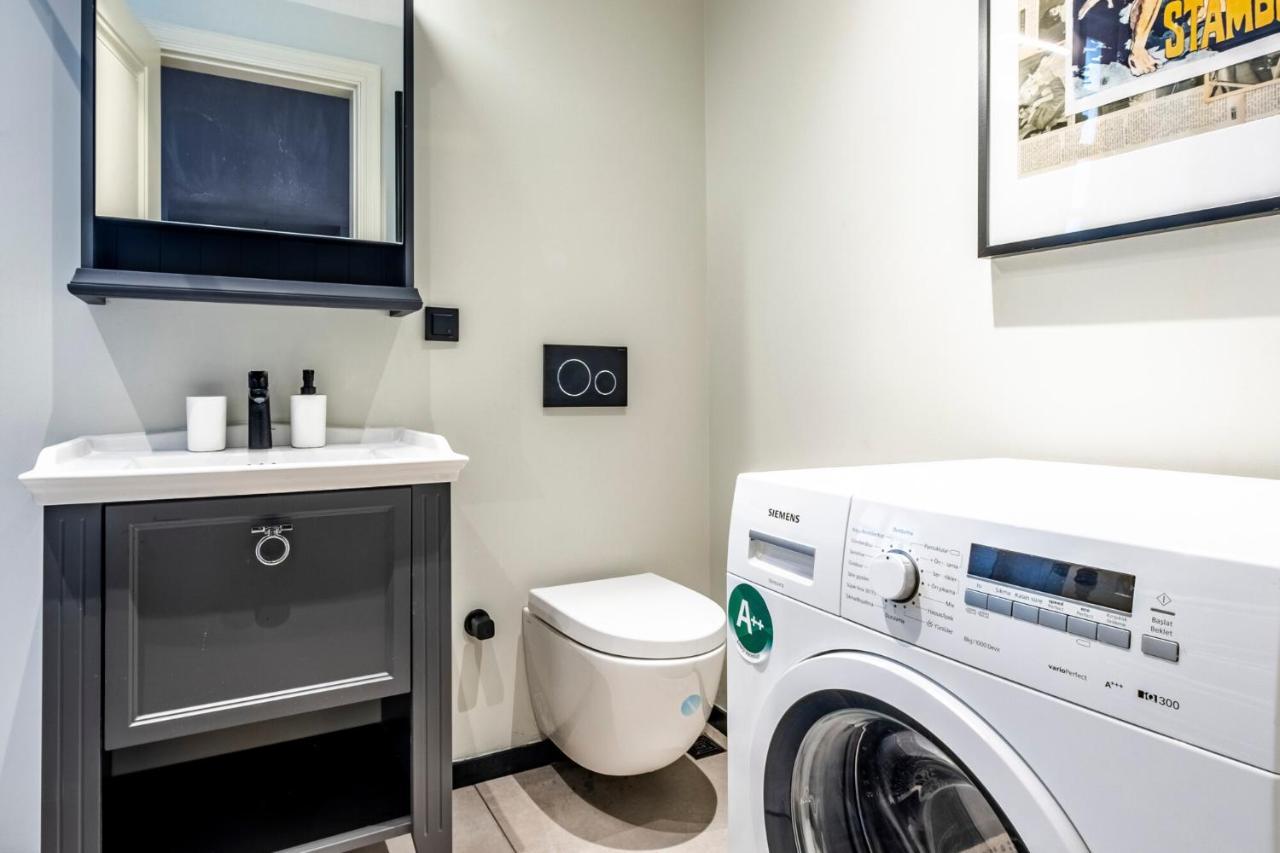 Charming Flat With Central Location In Beyoglu Istanbul Exterior photo
